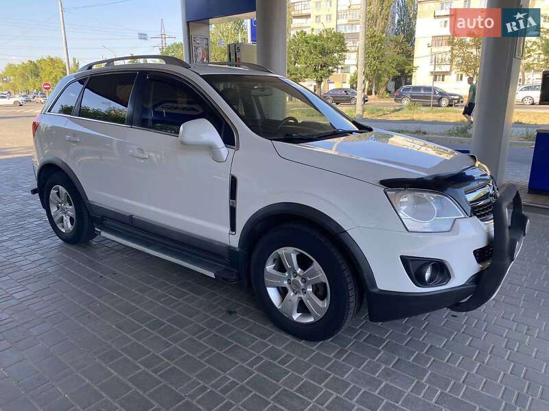 Позашляховик / Кросовер Opel Antara 2012 в Миколаєві