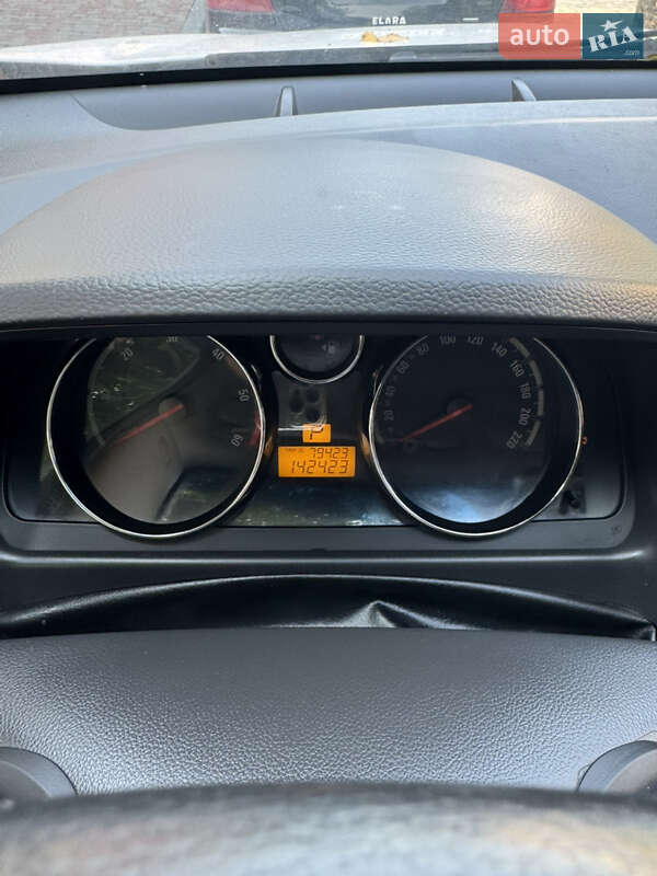 Внедорожник / Кроссовер Opel Antara 2007 в Черновцах