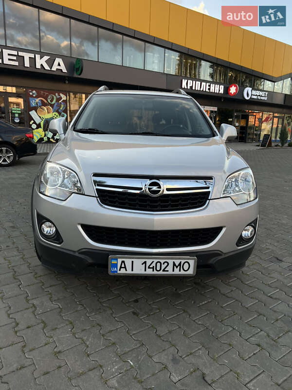 Внедорожник / Кроссовер Opel Antara 2013 в 