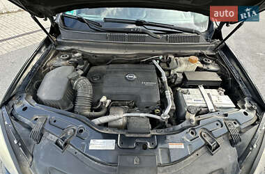 Внедорожник / Кроссовер Opel Antara 2011 в 