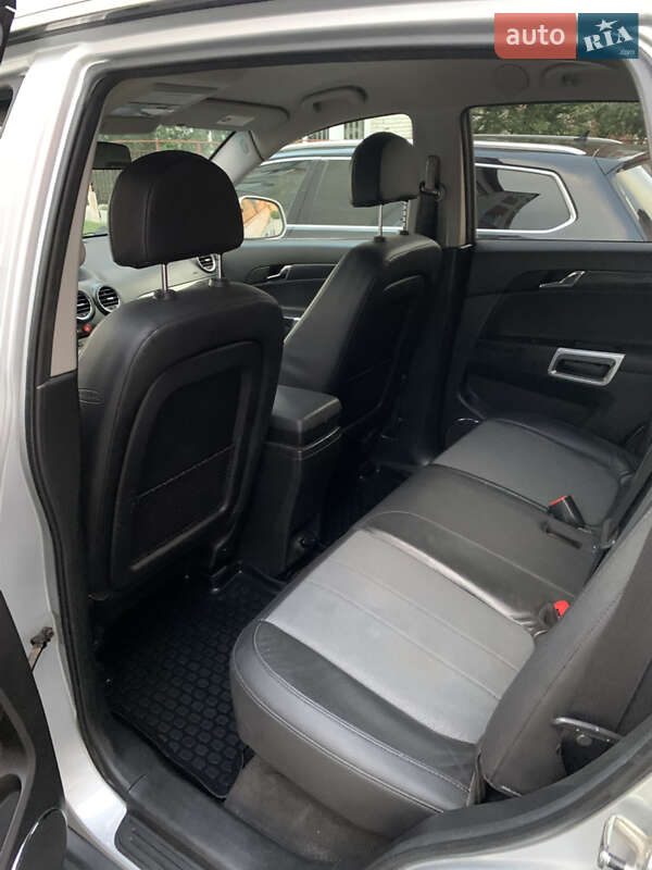 Внедорожник / Кроссовер Opel Antara 2011 в Тернополе