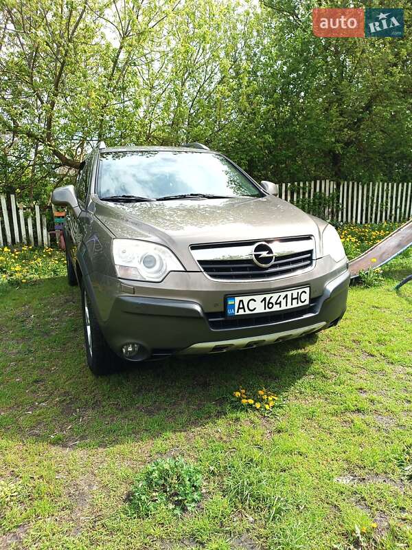 Внедорожник / Кроссовер Opel Antara 2007 в Житомире