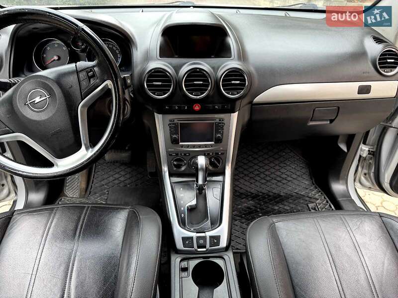 Позашляховик / Кросовер Opel Antara 2011 в Тернополі