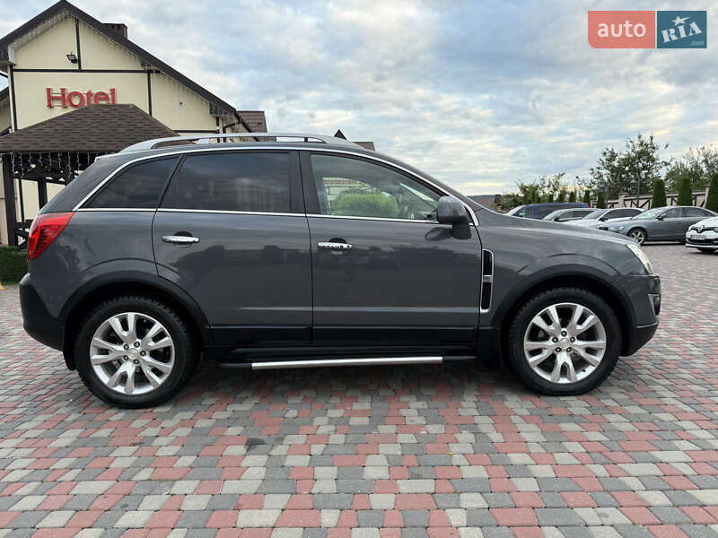 Позашляховик / Кросовер Opel Antara 2011 в Чернівцях