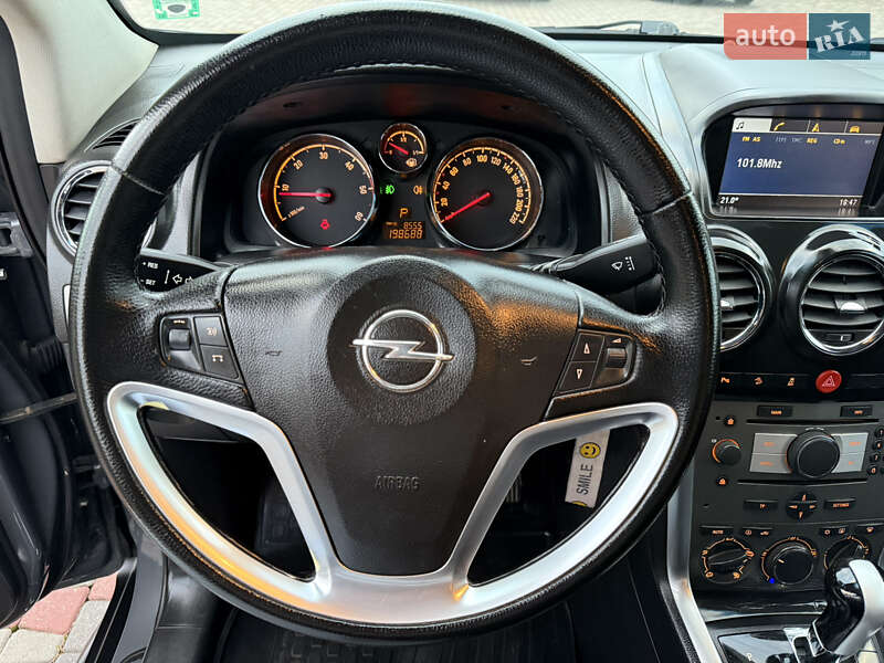 Позашляховик / Кросовер Opel Antara 2011 в Чернівцях