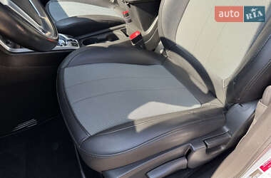 Внедорожник / Кроссовер Opel Antara 2013 в 