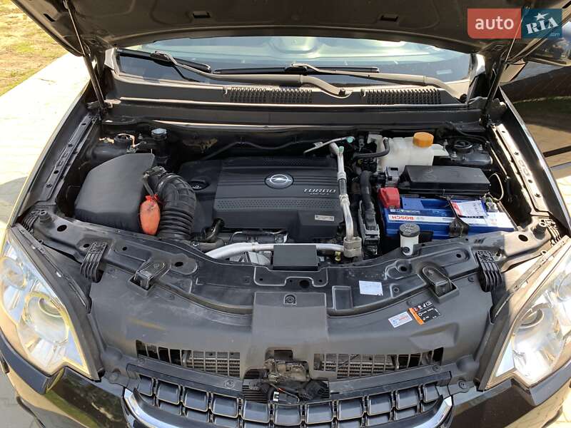 Внедорожник / Кроссовер Opel Antara 2013 в Львове