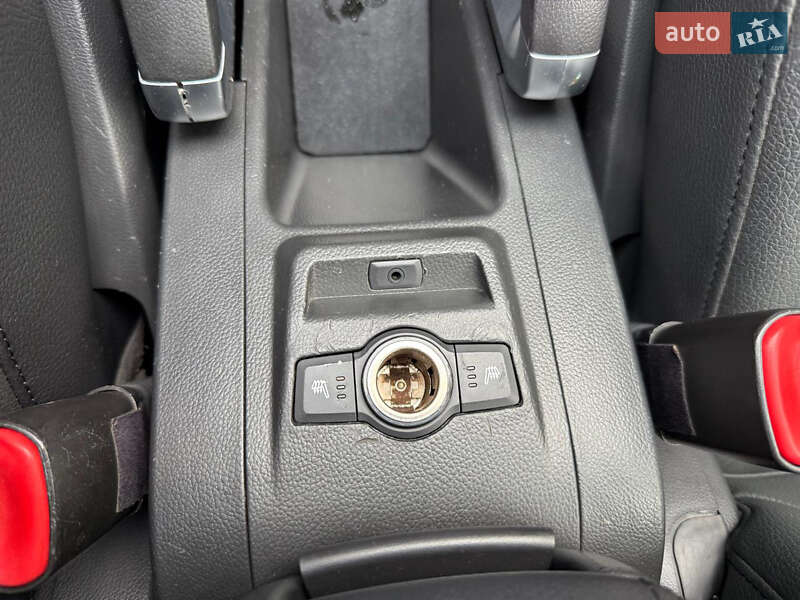Позашляховик / Кросовер Opel Antara 2010 в Луцьку