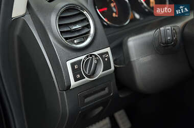 Внедорожник / Кроссовер Opel Antara 2012 в 