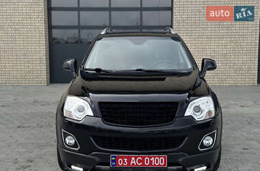 Позашляховик / Кросовер Opel Antara 2012 в 