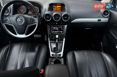 Позашляховик / Кросовер Opel Antara 2012 в 