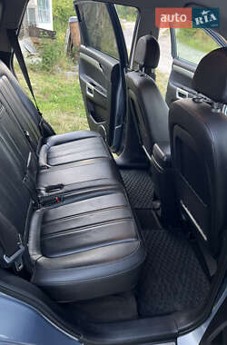 Внедорожник / Кроссовер Opel Antara 2012 в 