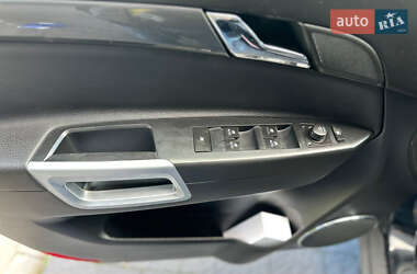 Внедорожник / Кроссовер Opel Antara 2013 в 