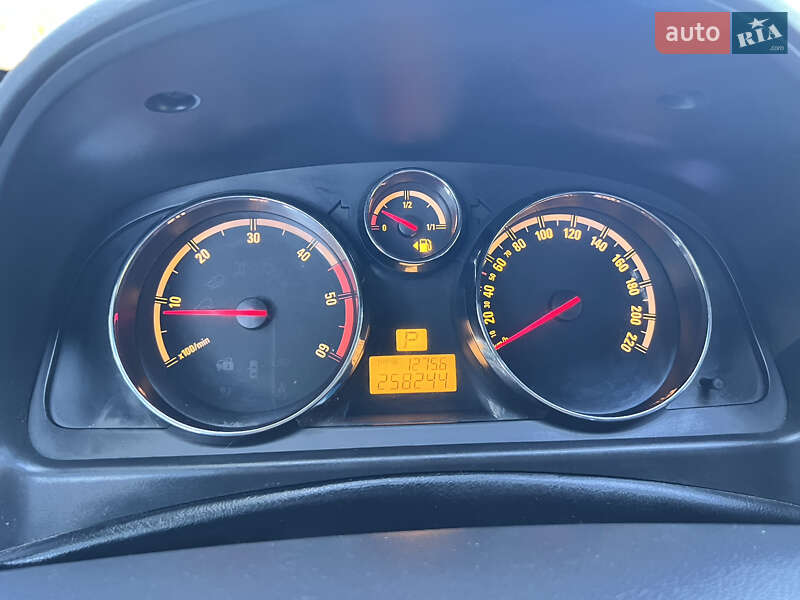 Внедорожник / Кроссовер Opel Antara 2007 в Гайвороне