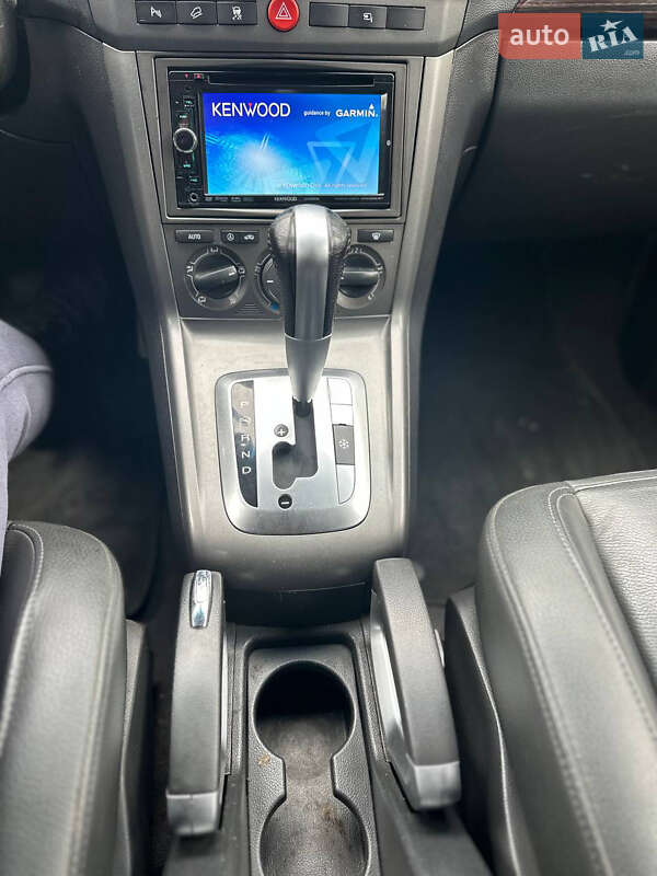 Внедорожник / Кроссовер Opel Antara 2008 в Киеве