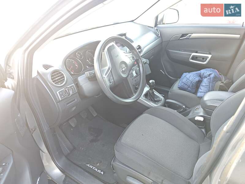 Позашляховик / Кросовер Opel Antara 2007 в Києві фото 5 Позашляховик / Кросовер Opel Antara 2007 в Києві