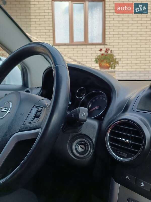 Внедорожник / Кроссовер Opel Antara 2013 в Тернополе
