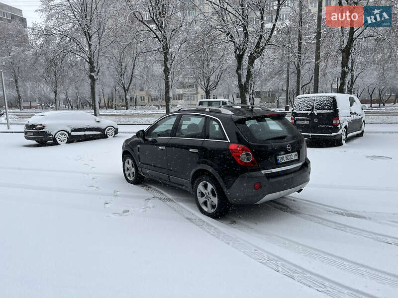 Внедорожник / Кроссовер Opel Antara 2007 в Ровно