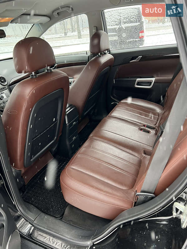 Внедорожник / Кроссовер Opel Antara 2007 в Ровно