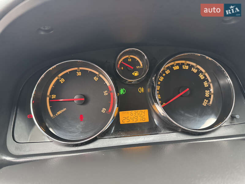 Позашляховик / Кросовер Opel Antara 2007 в Івано-Франківську