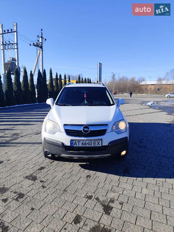 Внедорожник / Кроссовер Opel Antara 2009 в Надворной