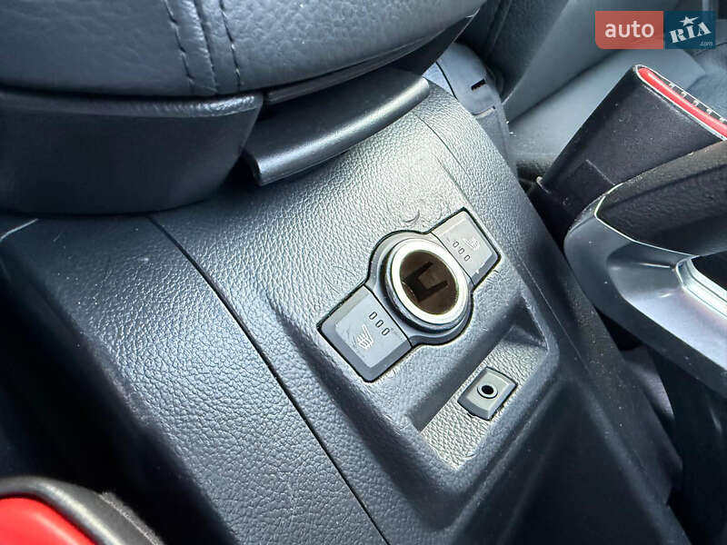 Позашляховик / Кросовер Opel Antara 2010 в Луцьку