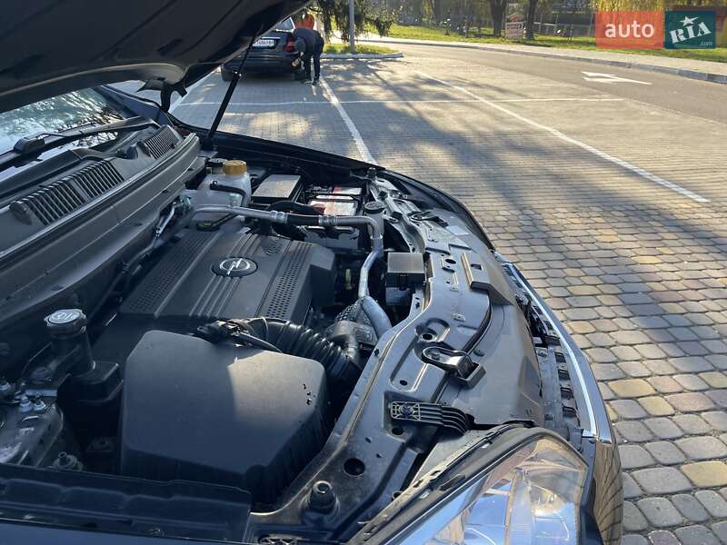 Позашляховик / Кросовер Opel Antara 2016 в Луцьку