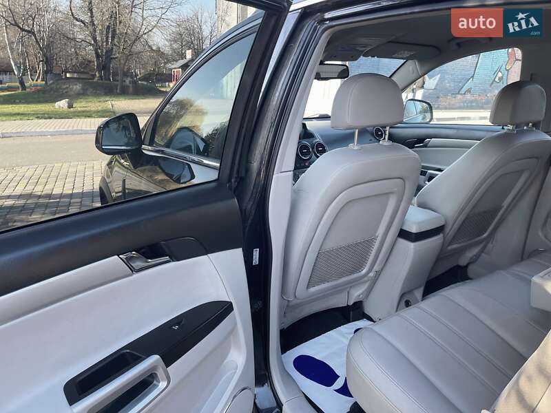 Позашляховик / Кросовер Opel Antara 2016 в Луцьку