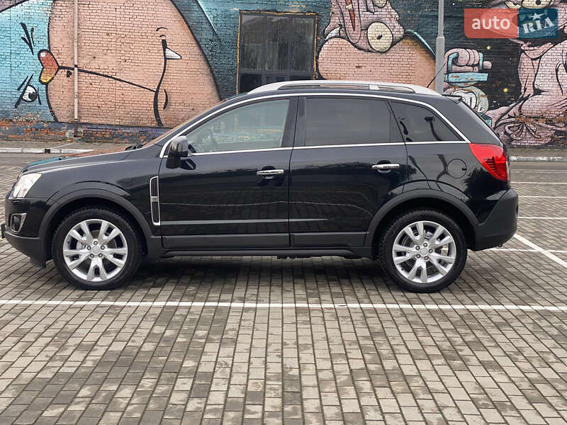 Внедорожник / Кроссовер Opel Antara 2013 в Луцке