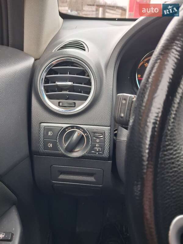 Внедорожник / Кроссовер Opel Antara 2008 в Калуше фото 5 Внедорожник / Кроссовер Opel Antara 2008 в Калуше