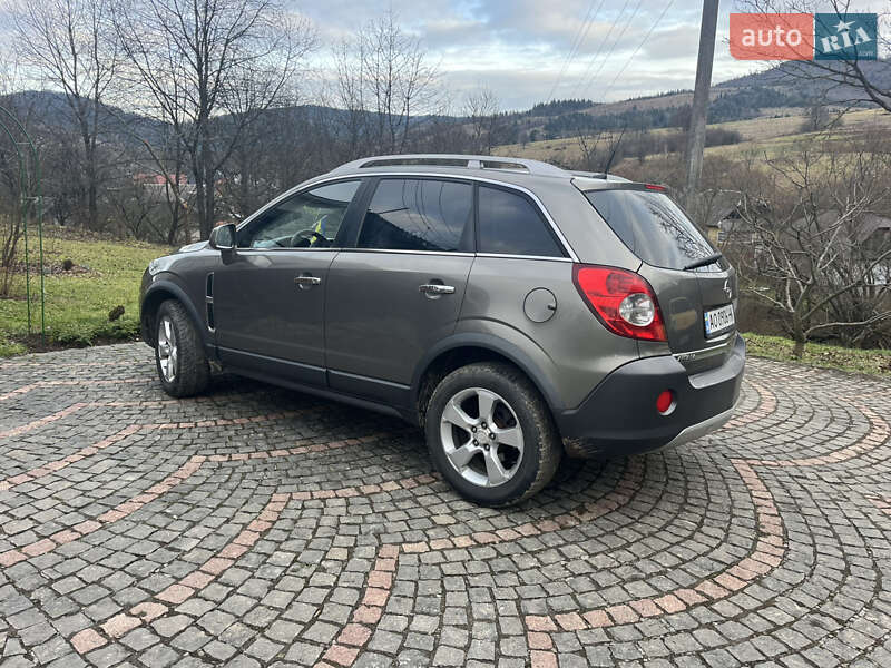 Внедорожник / Кроссовер Opel Antara 2007 в Воловце