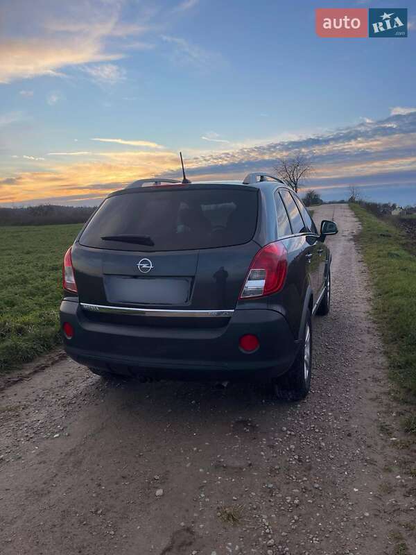 Внедорожник / Кроссовер Opel Antara 2013 в Черновцах