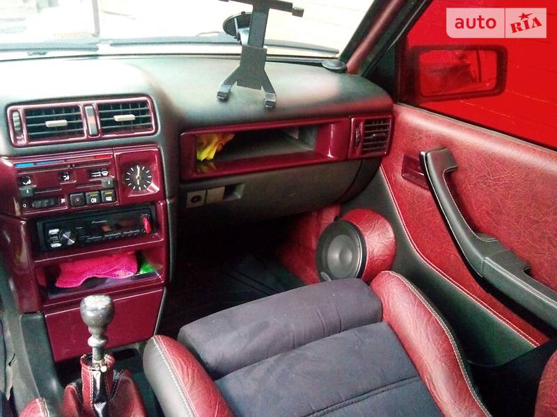 Седан Opel Ascona 1988 в Ивано-Франковске