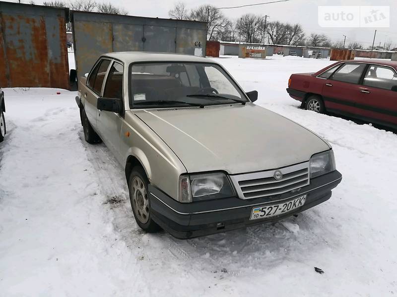 Седан Opel Ascona 1987 в Белой Церкви