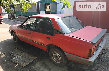 Седан Opel Ascona 1986 в Староконстантинове