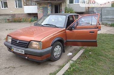 Хэтчбек Opel Ascona 1987 в Здолбунове