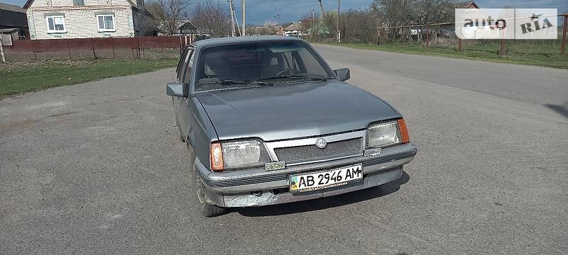 Хэтчбек Opel Ascona 1986 в Виннице