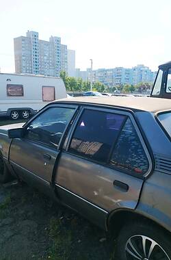Седан Opel Ascona 1987 в Києві