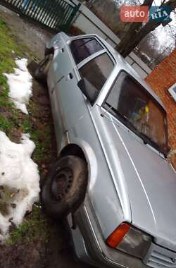 Седан Opel Ascona 1986 в Бучаче