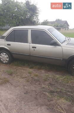 Седан Opel Ascona 1986 в Владимире