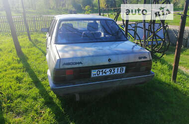 Седан Opel Ascona 1986 в Калуше