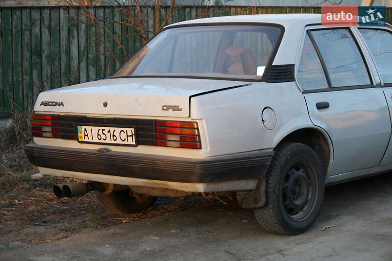 Седан Opel Ascona 1987 в Боярке