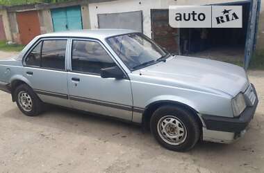 Седан Opel Ascona 1987 в Бориславі