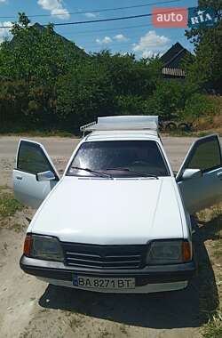 Седан Opel Ascona 1987 в 