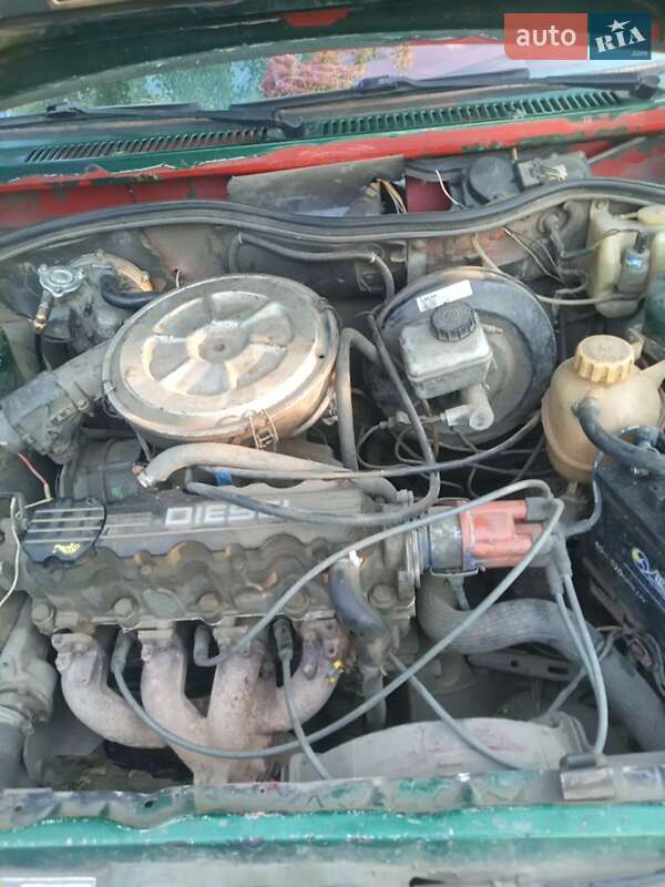 Седан Opel Ascona 1981 в Богодухове