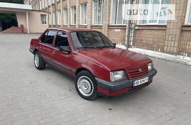 Седан Opel Ascona 1987 в Могилев-Подольске