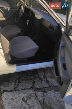 Седан Opel Ascona 1987 в 