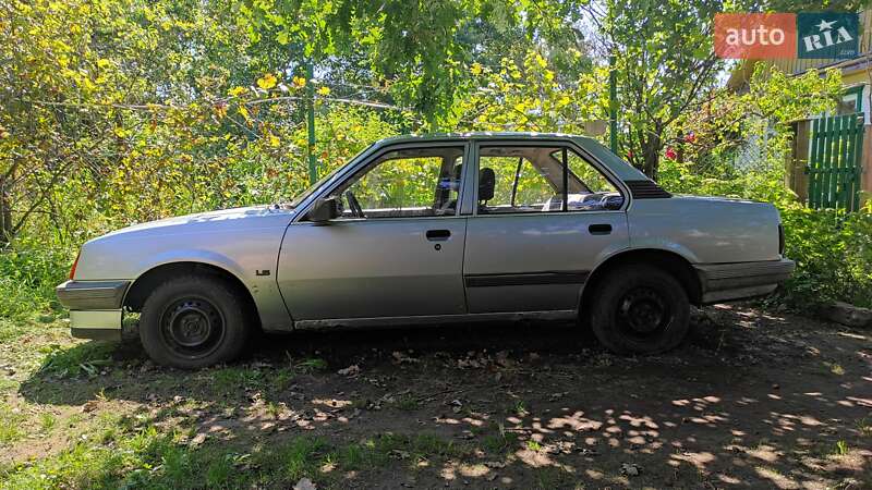 Седан Opel Ascona 1985 в Коростене фото 7 Седан Opel Ascona 1985 в Коростене