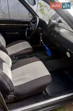 Седан Opel Ascona 1976 в 