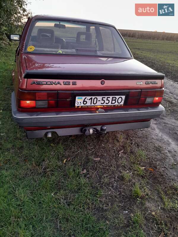 Седан Opel Ascona 1987 в Владимире фото 21 Седан Opel Ascona 1987 в Владимире
